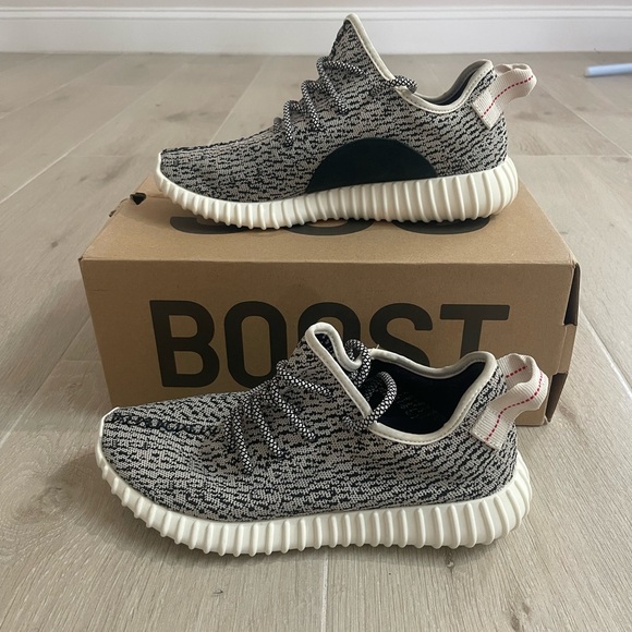 Adidas Yeezy Boost 350 Turtledove (2022) - Picture 1 of 6